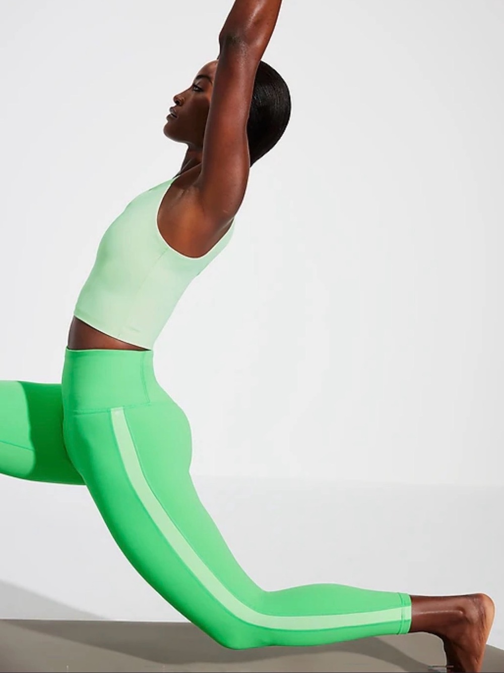 Athleta Elation Ultra High Rise Colorblock 7/8
Legging